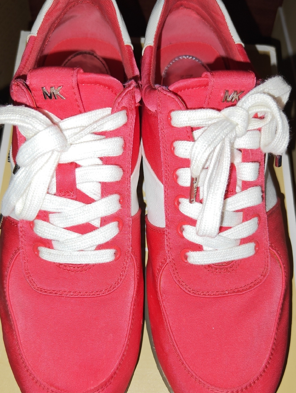 Michael Kors Coral Reef White Lace-Up Sneakers